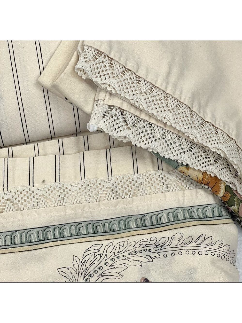 GUC-80S Vntg Louis Nichole Complete Full Set Sheets/Shams Floral,Victorian, Lace - Picture 3 of 14